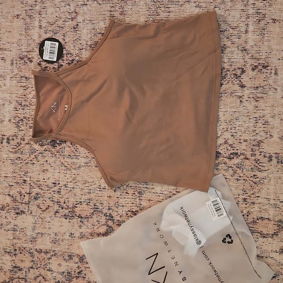 Klassy Network Solid High Neck Crop Built-In Bra Dark Taupe - Picture 5 of 8